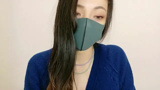 Snapshot of Mary-JP chatting on 11-04-25, 11:09 Mary-JP online show from 11-04-25, 11:09