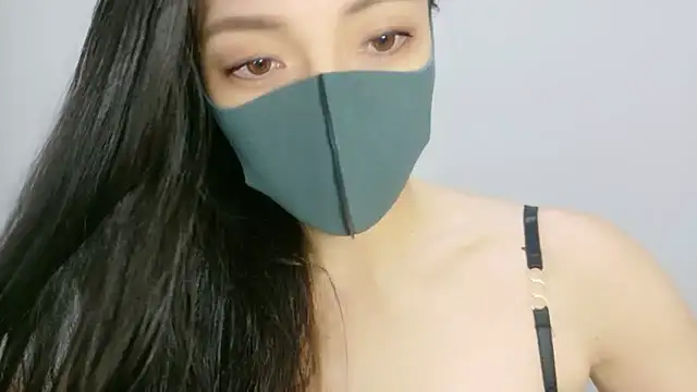 Snapshot of Mary-JP chatting on 11-16-25, 08:31 Mary-JP online show from 11-16-25, 08:31