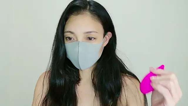 Snapshot of Mary-JP chatting on 03-19-26, 03:05 Mary-JP online show from 03-19-26, 03:05