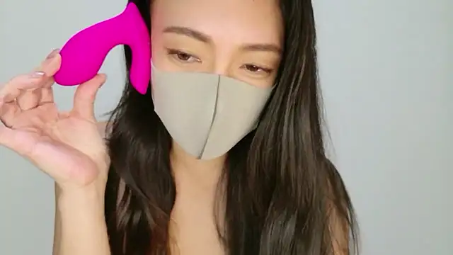 Snapshot of Mary-JP chatting on 03-24-26, 11:15 Mary-JP online show from 03-24-26, 11:15