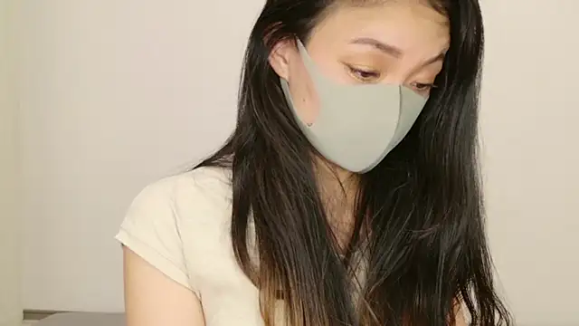 Snapshot of Mary-JP chatting on 03-25-26, 12:11 Mary-JP online show from 03-25-26, 12:11