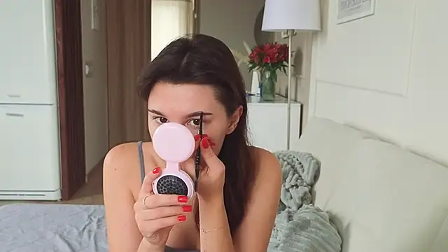 KristineEsme online show from 10-15-25, 05:40