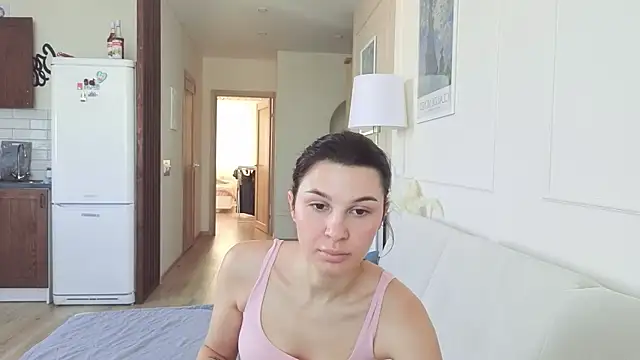 Snapshot of KristineEsme chatting on 02-20-26, 05:59 KristineEsme online show from 02-20-26, 05:59