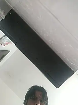 Snapshot of escorpio50jt chatting on 01-09-26, 01:14 escorpio50jt online show from 01-09-26, 01:14