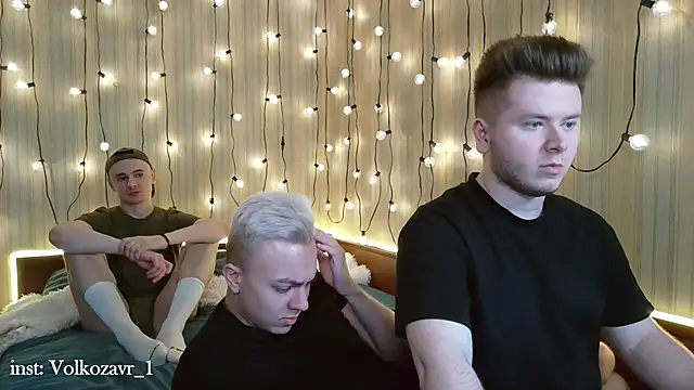 Snapshot of michael_sexdevil chatting on 03-21-25, 11:45 michael sexdevil online show from 03-21-25, 11:45