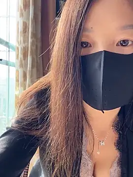 SSSniang- online show from 10-30-25, 06:37