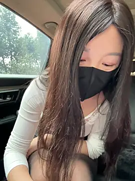 Snapshot of SSSniang- chatting on 01-12-26, 01:22 SSSniang- online show from 01-12-26, 01:22