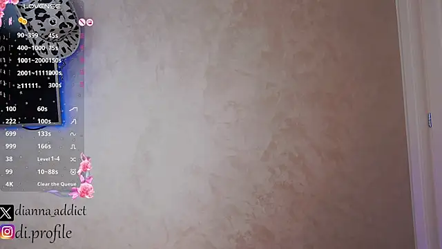 uhlala   online show from 01-10-25, 07:25