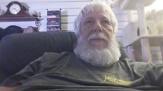 Snapshot of Futura_intx chatting on 08-02-26, 02:21 Futura intx online show from 08-02-26, 02:21
