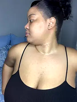 Snapshot of sexytinashe21 chatting on 09-27-25, 06:13 sexytinashe21 online show from 09-27-25, 06:13