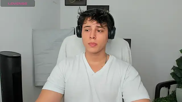 Thom Ohtani online show from 03-07-25, 02:04