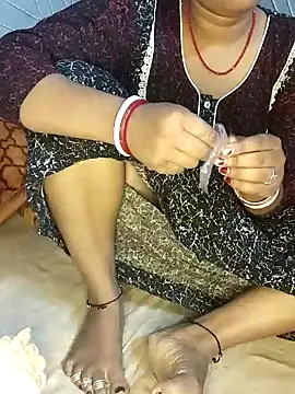 Snapshot of nikitacute23 chatting on 01-15-25, 08:51 nikitacute23 online show from 01-15-25, 08:51