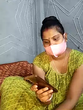 Snapshot of nikitacute23 chatting on 01-23-25, 10:32 nikitacute23 online show from 01-23-25, 10:32