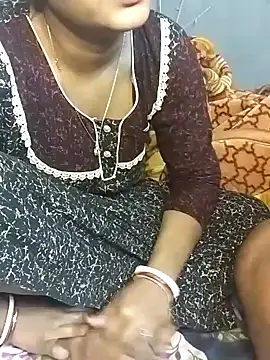 Snapshot of nikitacute23 chatting on 02-07-25, 08:44 nikitacute23 online show from 02-07-25, 08:44