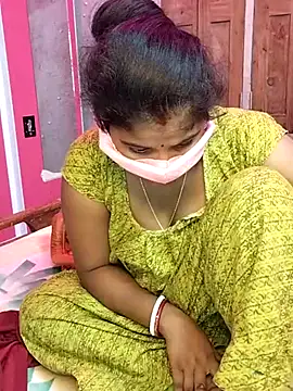 Snapshot of nikitacute23 chatting on 02-11-25, 04:46 nikitacute23 online show from 02-11-25, 04:46