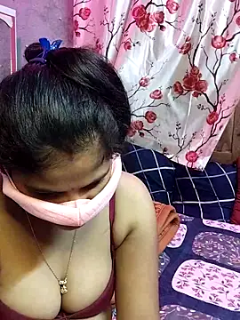 Snapshot of nikitacute23 chatting on 03-17-25, 05:27 nikitacute23 online show from 03-17-25, 05:27