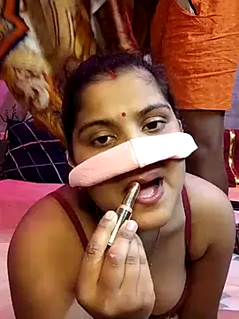 Snapshot of nikitacute23 chatting on 03-22-25, 07:47 nikitacute23 online show from 03-22-25, 07:47