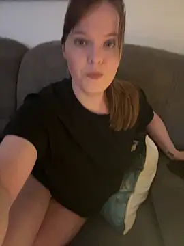 Classy Cassie UK online show from 02-22-25, 08:31