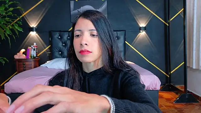 amabel zambrano online show from 11-03-25, 02:07