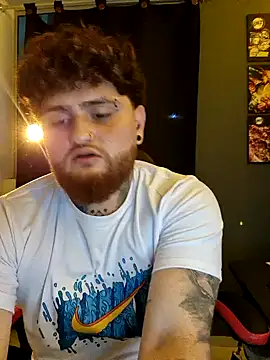 Ragnar Larssen online show from 01-06-25, 03:53