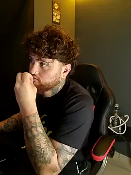 Ragnar Larssen online show from 01-17-25, 03:12