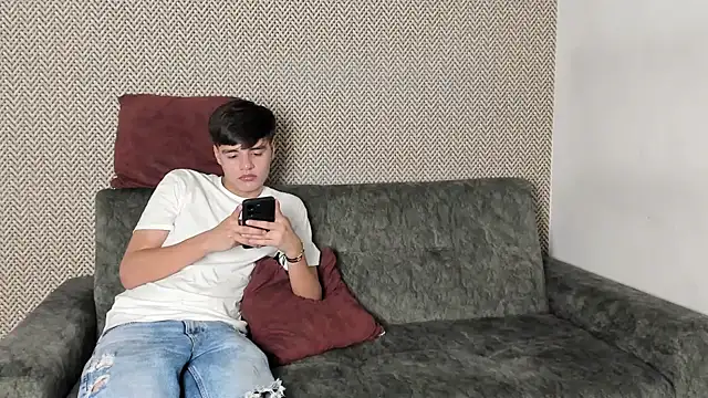 jhoseth sexxx18 online show from 02-04-25, 07:11