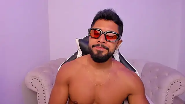 Snapshot of Santiago_huntt chatting on 03-12-26, 08:48 Santiago huntt online show from 03-12-26, 08:48