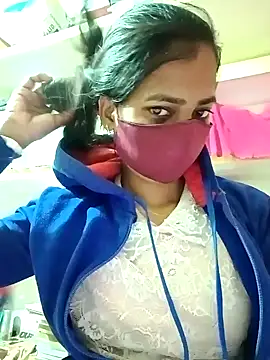 Snapshot of Pooja_cut chatting on 01-07-25, 02:20 Pooja cut online show from 01-07-25, 02:20