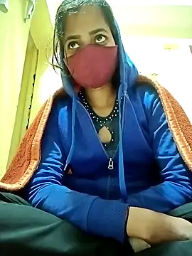 Snapshot of Pooja_cut chatting on 01-11-25, 01:01 Pooja cut online show from 01-11-25, 01:01