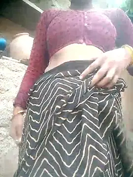 Amaya Bajwa online show from 11-22-25, 04:33