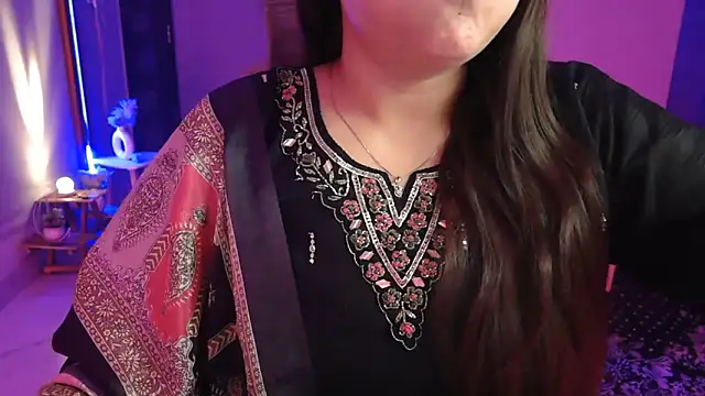 Mitikaa online show from 12-20-25, 02:24