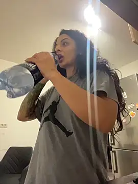 NNNoire online show from 11-09-25, 02:48