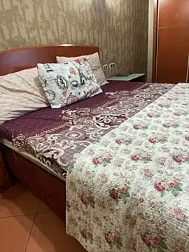 Maya mimi online show from 01-26-25, 12:05