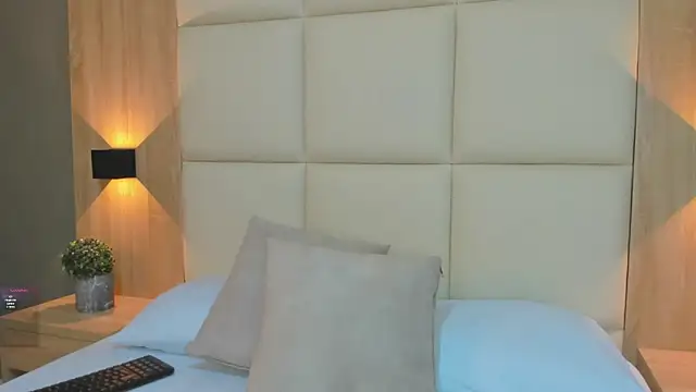 antonella cutie  online show from 11-06-25, 12:17