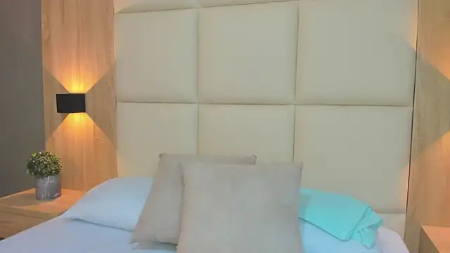 antonella cutie  online show from 11-07-25, 12:16