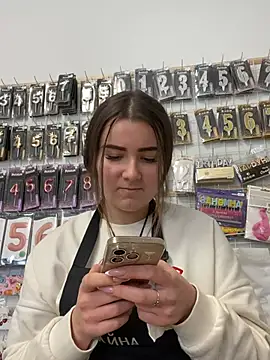 mewKate online show from 05-01-26, 02:10