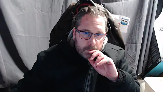 Snapshot of Streamlove77 chatting on 01-15-25, 06:08 Streamlove77 online show from 01-15-25, 06:08