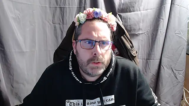 Snapshot of Streamlove77 chatting on 02-01-25, 02:45 Streamlove77 online show from 02-01-25, 02:45