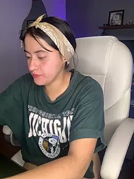 Camila pinkk online show from 02-26-25, 05:17