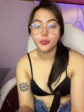 Camila pinkk online show from 05-12-26, 01:41