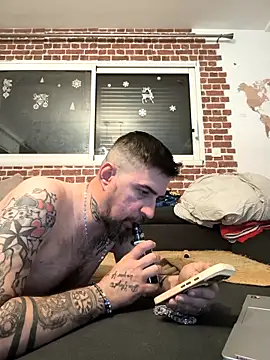 Snapshot of thefrenchkiss25 chatting on 03-24-26, 07:19 thefrenchkiss25 online show from 03-24-26, 07:19