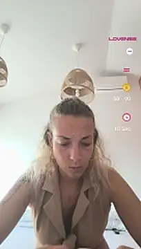Snapshot of thefrenchkiss25 chatting on 04-29-26, 04:55 thefrenchkiss25 online show from 04-29-26, 04:55