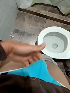 Snapshot of mmarvis_za78_93_21cm chatting on 09-21-25, 02:57 mmarvis za78 93 21cm online show from 09-21-25, 02:57