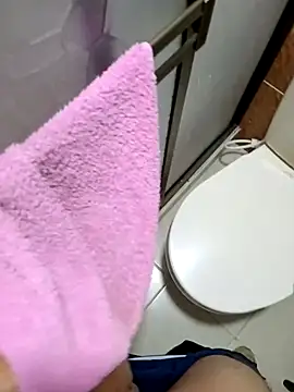 Snapshot of mmarvis_za78_93_21cm chatting on 10-20-25, 11:49 mmarvis za78 93 21cm online show from 10-20-25, 11:49