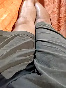 Snapshot of xandeenara25 chatting on 01-06-25, 12:37 xandeenara25 online show from 01-06-25, 12:37