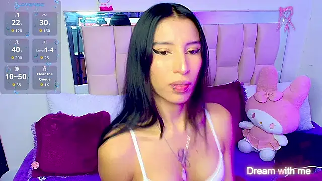 Snapshot of Silver_Rosex chatting on 02-24-26, 01:25 Silver Rosex online show from 02-24-26, 01:25