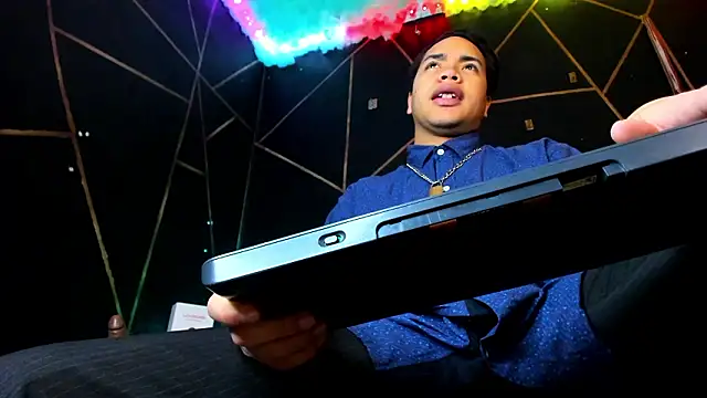 AlecLightwood  online show from 02-27-26, 07:14