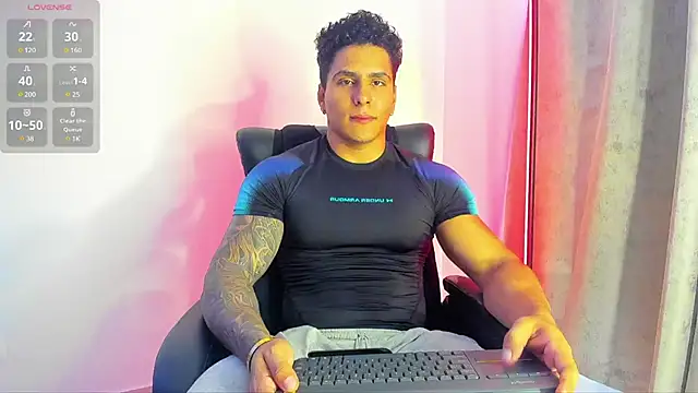 Maximoscott online show from 02-27-25, 05:58