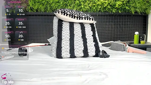 Blue Angell online show from 03-22-25, 03:52