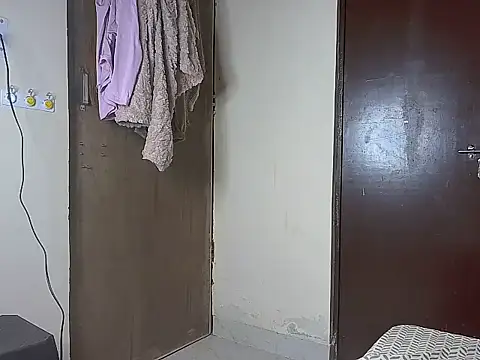 karishma kappur online show from 01-31-25, 06:36